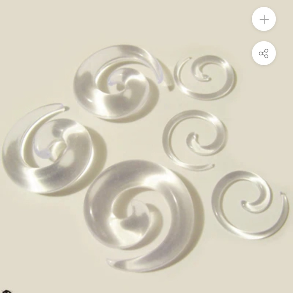Swirly Earrings🌀🌀 - Picture 3 of 5